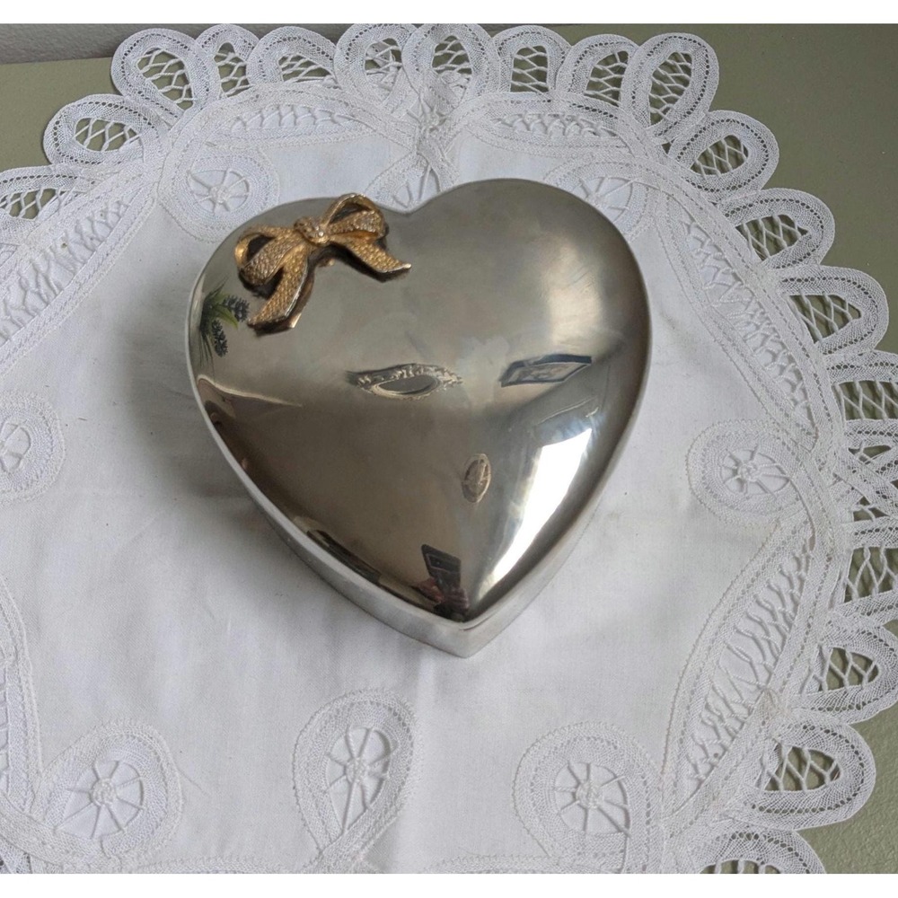 Vintage Heart Jewelry Box Silver Tone, Trinket Box with Red Velvet Interior